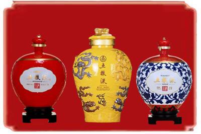 三门峡卢氏县烟酒回收五粮液各种摆件.jpg